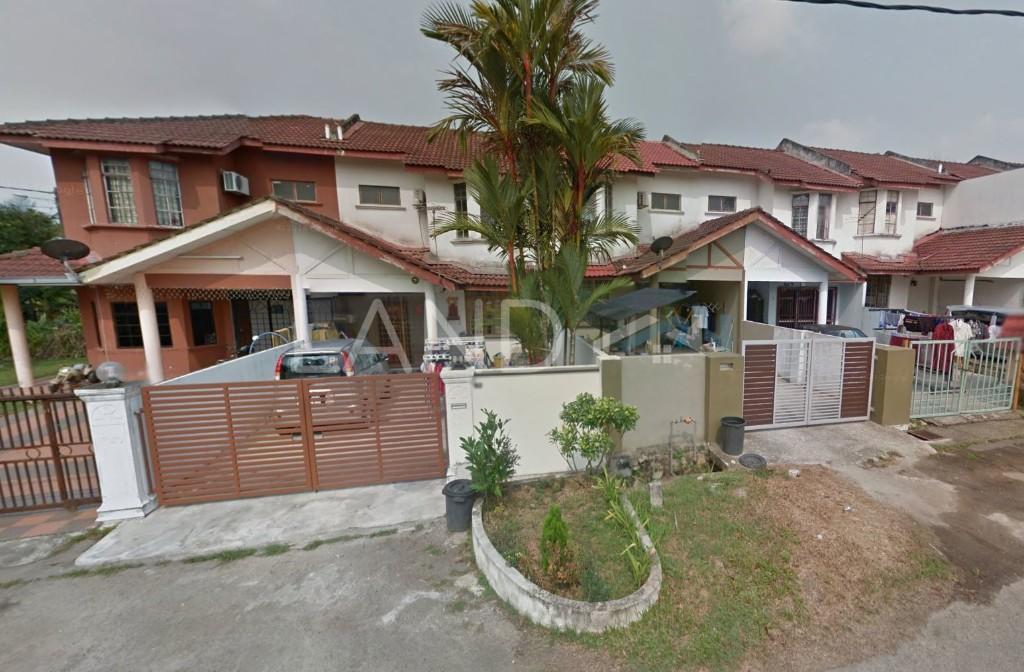 Selangor Rawang Bukit Sentosa 2-sty Intermediate House For Rent in Ladang Seri Kundang - Image 1