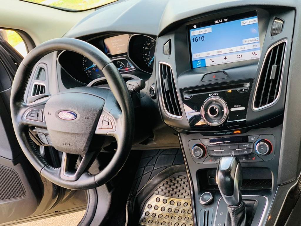FORD FOCUS 2017 à Abidjan - Photo 5