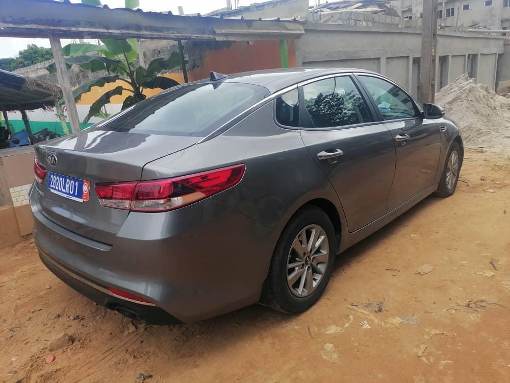 Kia Optima 2018 à Abidjan - Photo 6