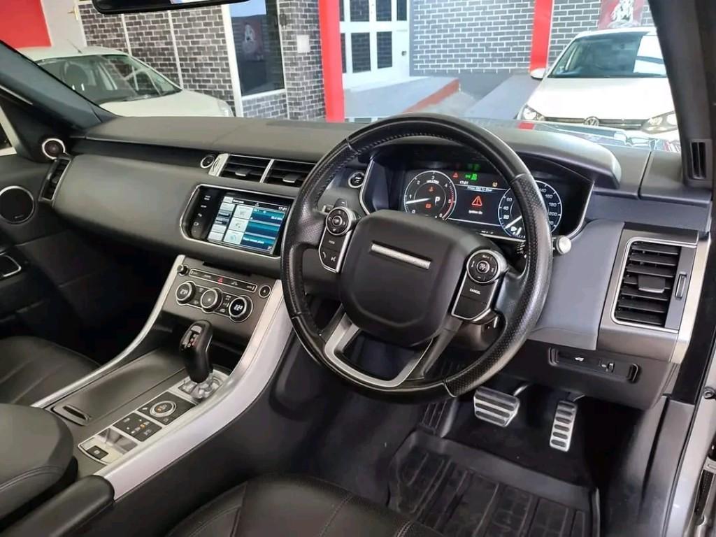 2016 Land Rover Range Rover Sport 4.4 SDV8 HSE Dynamic in Bloemfontein - Image 9
