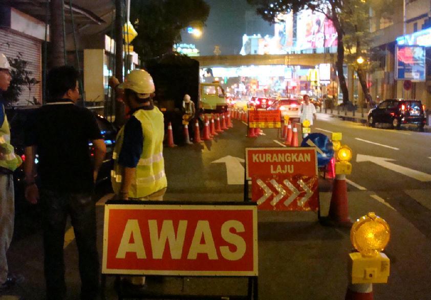 ROAD SOLAR PRODUCTS FOR RENTAL & SALE in Putrajaya - Image 20