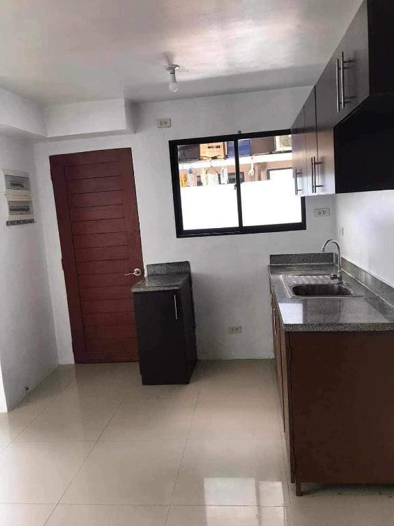 Semi-Furnished Home For Rent in Consolacion - Image 6