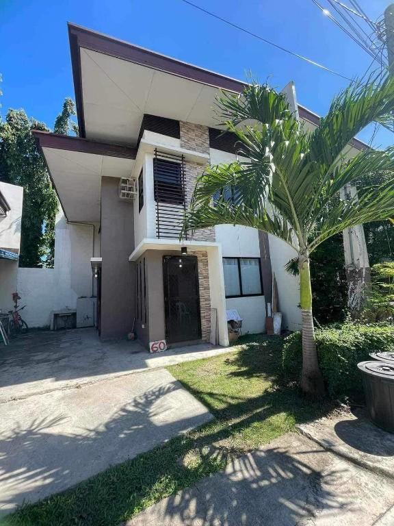 Semi-Furnished Home For Rent in Consolacion - Image 2