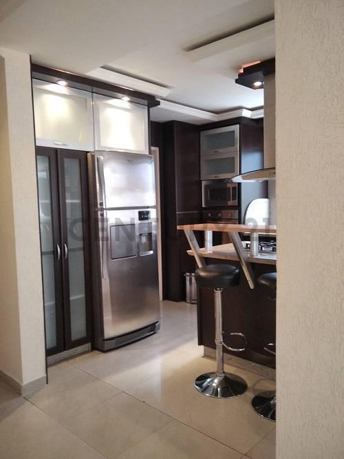 VENTA APARTAMENTO URB LA SOLEDAD, MARACAY en Palo Negro - Imagen 4