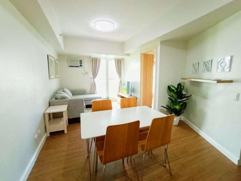 Fully Furnished 1BR unit For Rent in Solinea Tower in Boac - Image 1