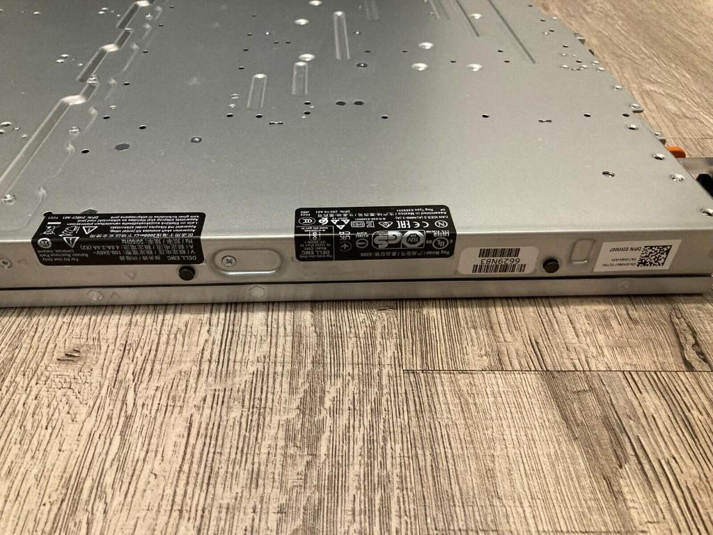 Dell PowerEdge R340 in Kelowna - Image 1