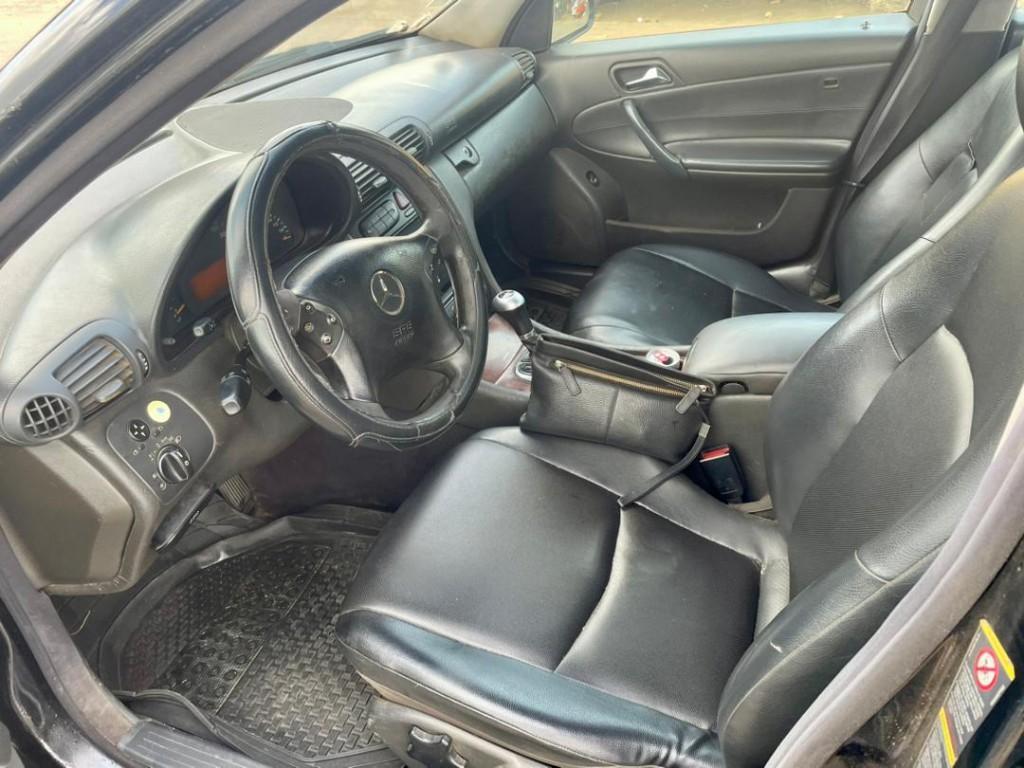 Mercedes c200 compressor à Abidjan - Photo 2