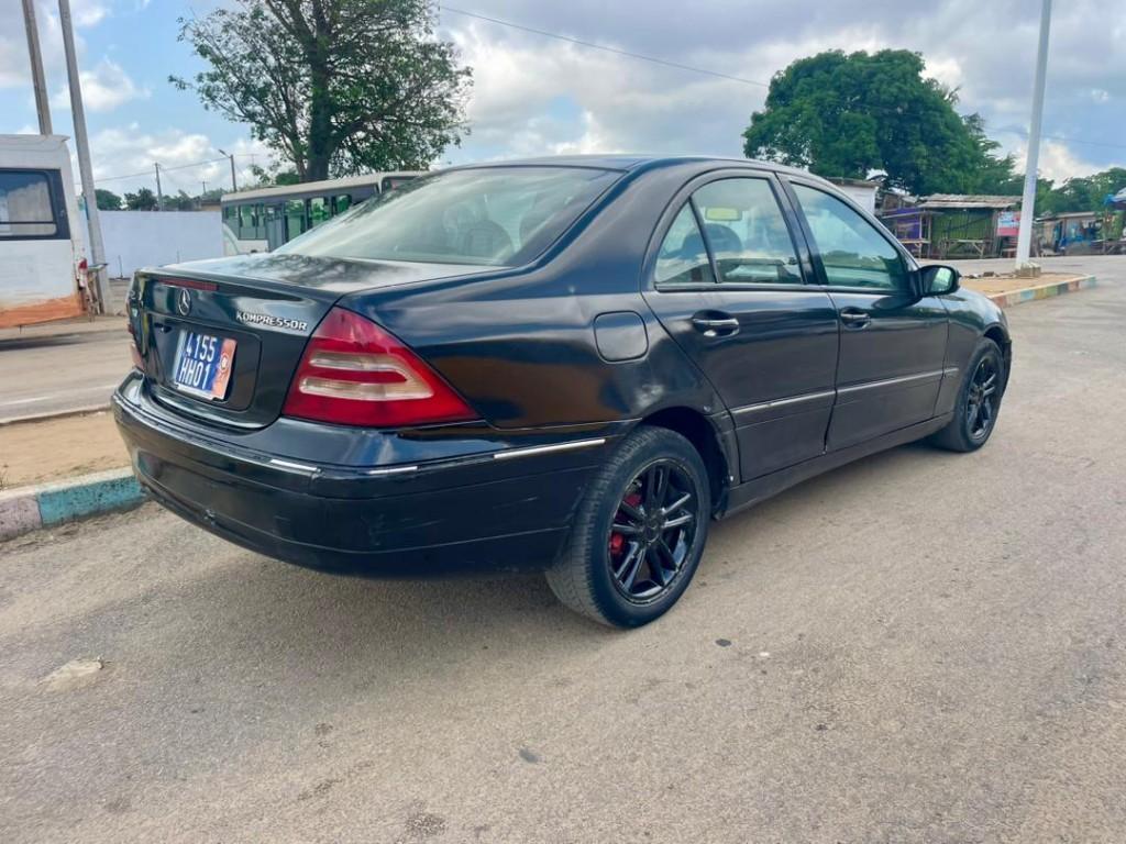 Mercedes c200 compressor à Abidjan - Photo 9