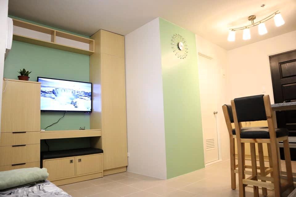 For Rent Fully Furnished Condo in Plumera Mactan Condominium in Boac - Image 4