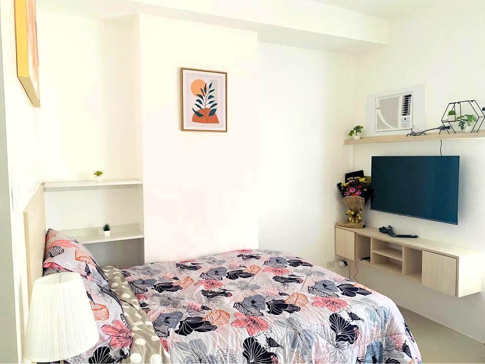 For Rent Studio Unit in West Jones Residences in Consolacion - Image 5