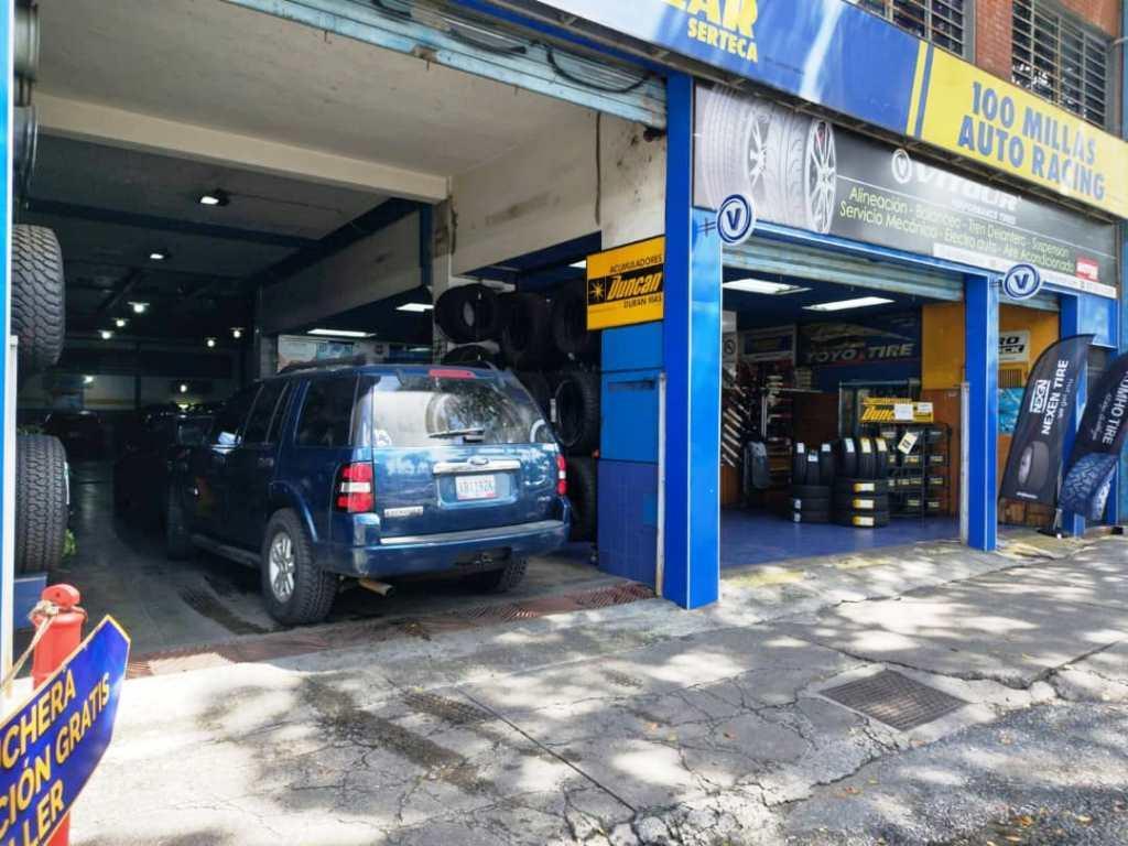 LOCAL COMERCIAL - ROMULOS GALLEGOS - 1200 Mts2 en Caraballeda - Imagen 4