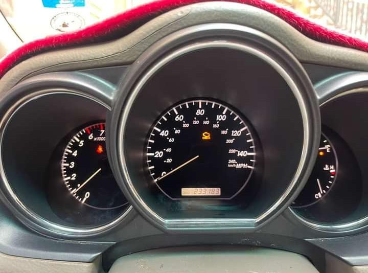 Massive 2004 Lexus Rx 330 For Sale Call Me 07071885554 in Nigeria - Image 2