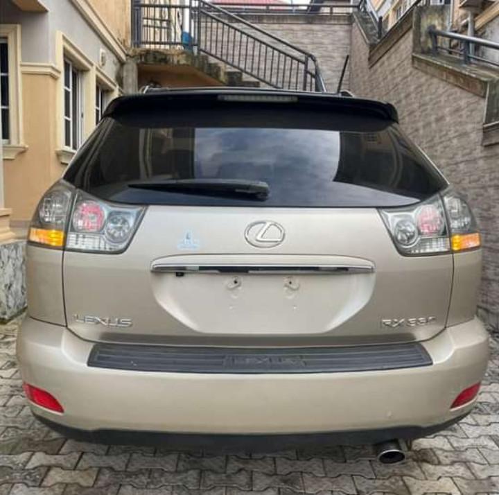 Massive 2004 Lexus Rx 330 For Sale Call Me 07071885554 in Nigeria - Image 1