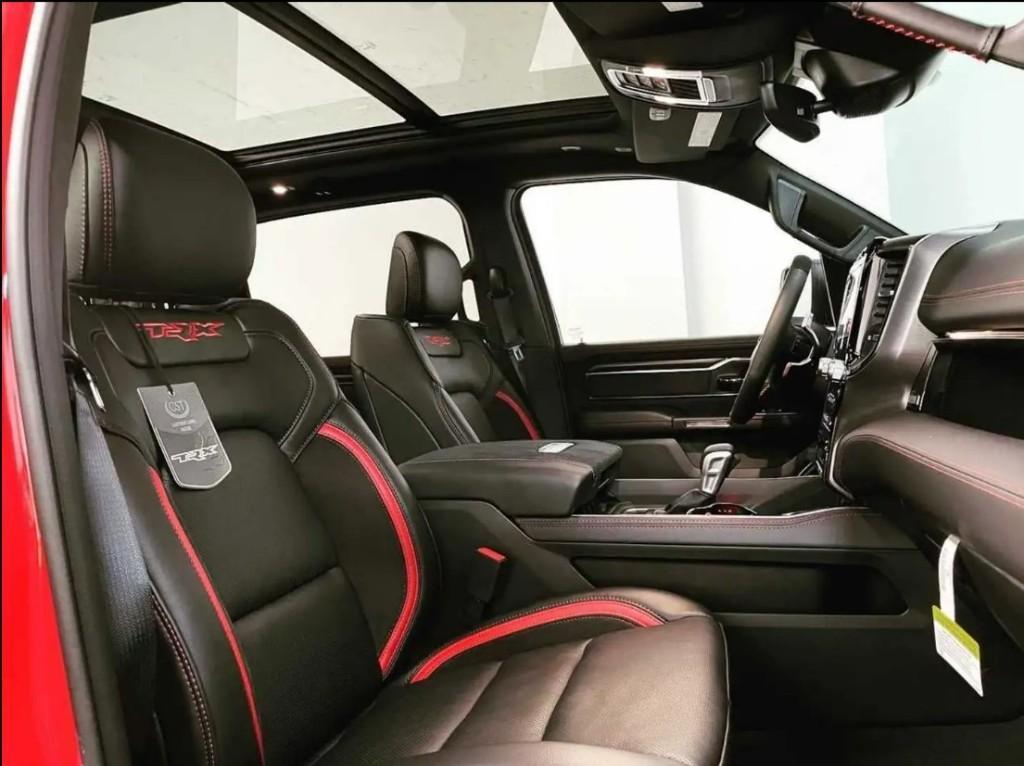 Dodge Ram V8 2022 à Abidjan - Photo 4