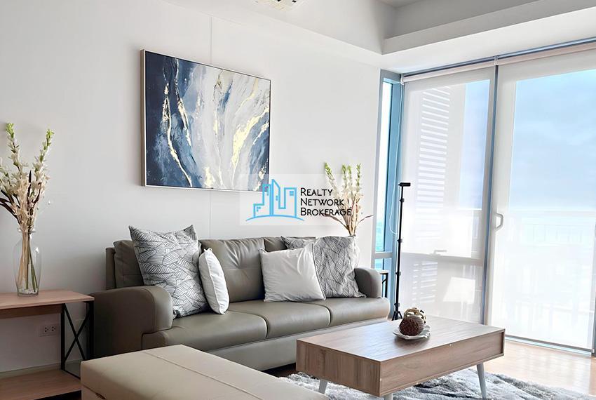3 Bedroom Unit For Rent in Park Point Residences in Minglanilla - Image 4