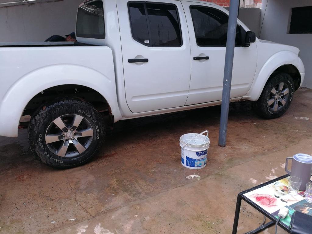 VENDO HERMOSA CAMIONETA en Fernando de la Mora - Imagen 2