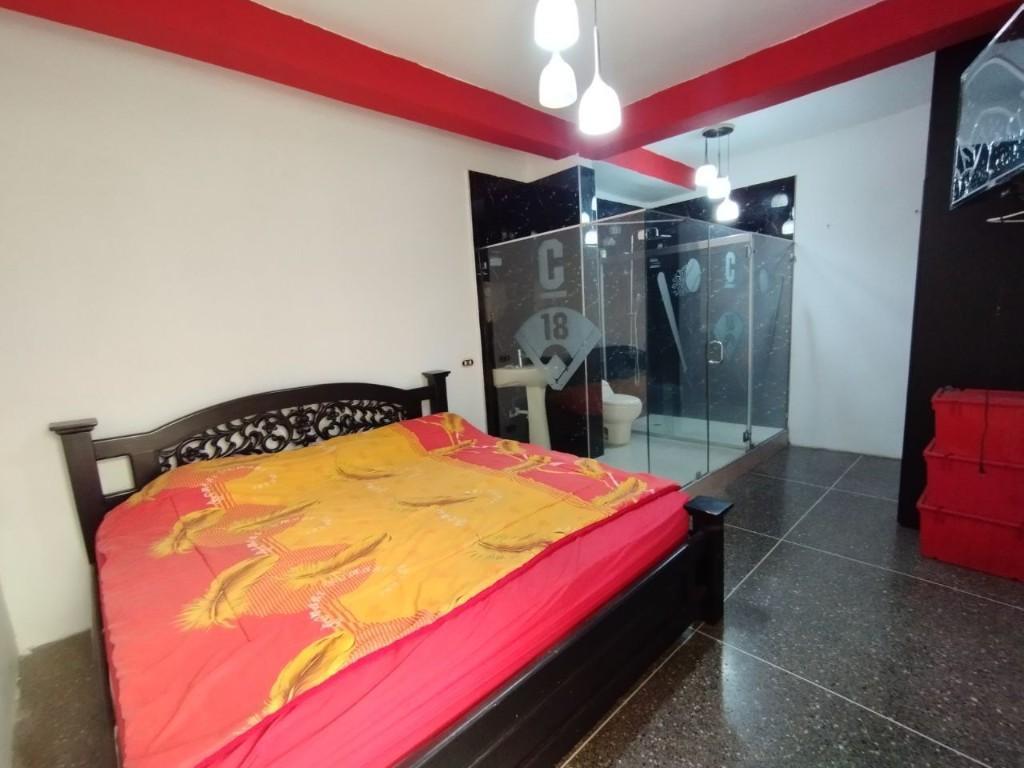 CASA CON LOCAL COMERCIAL EN CENTRO OESTE en Barquisimeto - Imagen 6