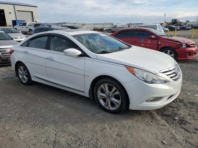 TOP GRADE 2011 HYUNDAI SONATA SE in Nigeria - Image 2