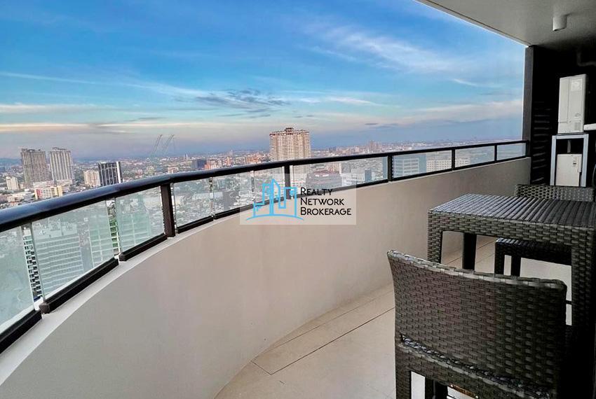 2 Bedroom Unit High Floor in Alcoves For Rent in Consolacion - Image 9