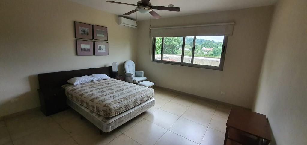 SE ALQUILA CASA EN VALLE TUSCANIA, MODERNA, AMUEBLADA, tiene 890 en San José Villanueva - Imagen 7