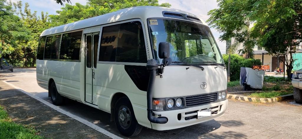CAR RENTAL SERVICE! CALL 09989632040 in Las Piñas - Image 1