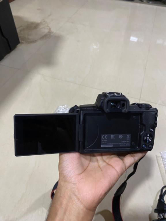 Canon EOS M50 Mark II Mirrorless Camera in Mumbai - Image 5