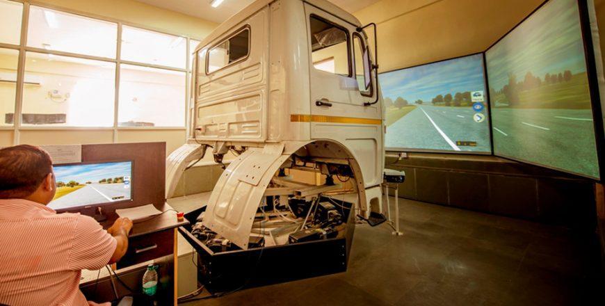 Heavy Motor Vehicle Training Course in Okhla - Image 1