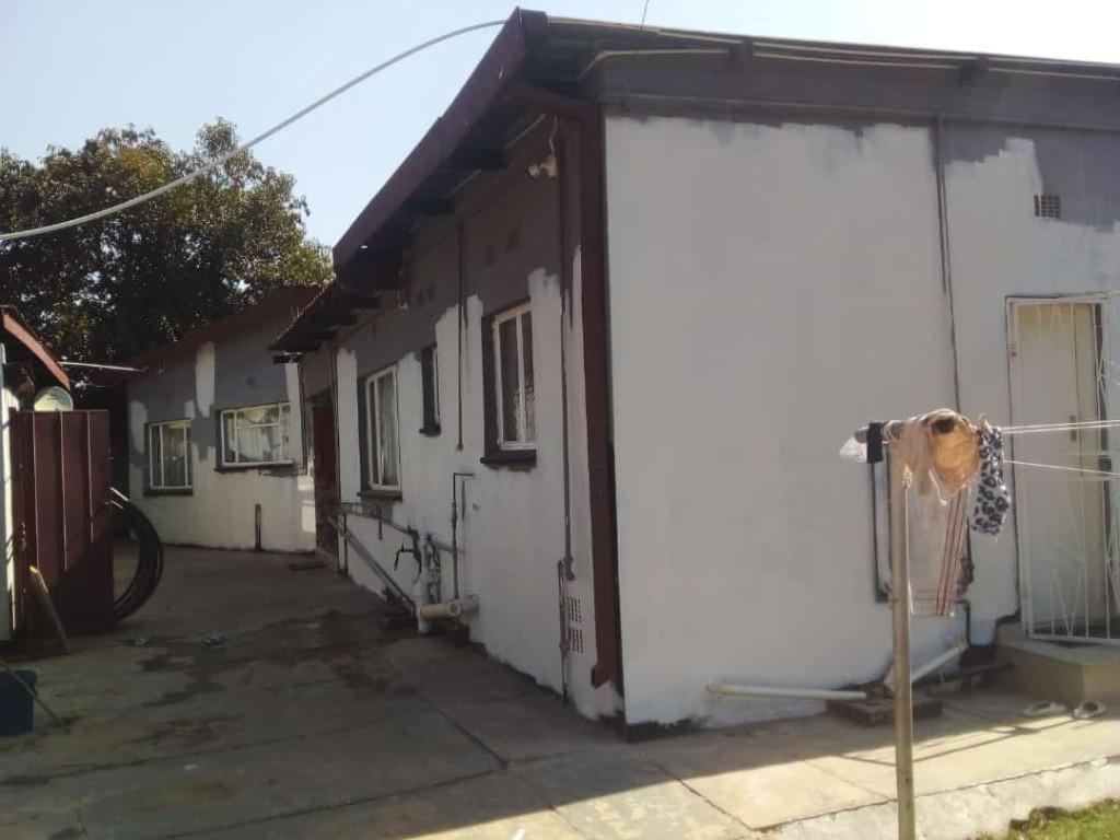 bromhof painters in South Africa - Image 11