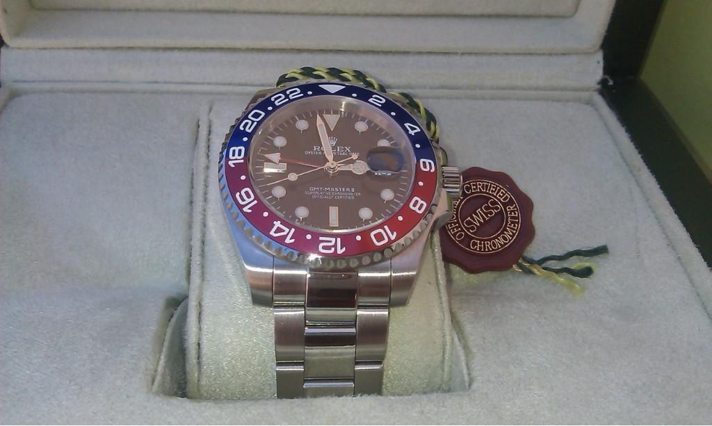 Rolex GMT Master II Bisel Pepsi en Madrid - Imagen 6