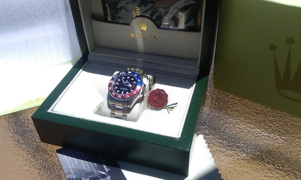 Rolex GMT Master II Bisel Pepsi en Madrid - Imagen 2