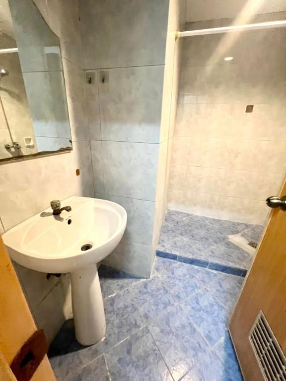 4-Storey Commercial Building for Rent in North Reclamation Area, in Consolacion - Image 6