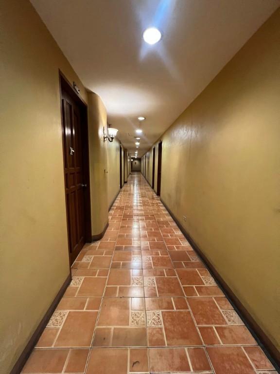 4-Storey Commercial Building for Rent in North Reclamation Area, in Consolacion - Image 8