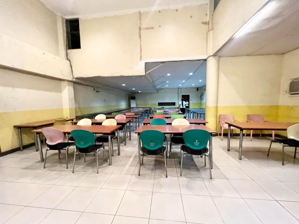 4-Storey Commercial Building for Rent in North Reclamation Area, in Consolacion - Image 15