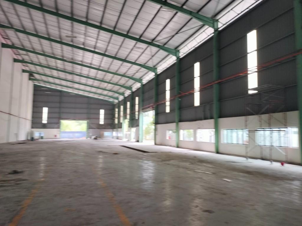 SHAH ALAM FACTORY FOR RENT 3 STOREY BERJAYA INDUSTRIAL PARK in Cheras - Image 2