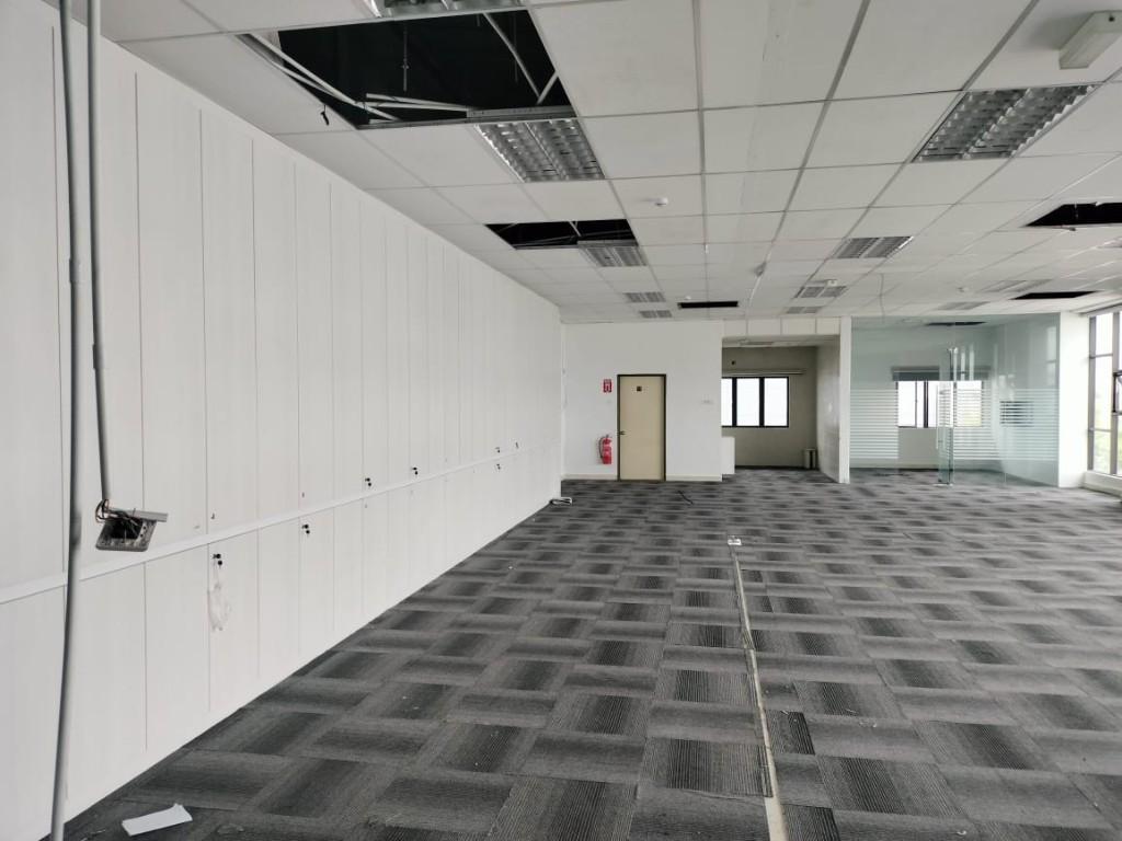 SHAH ALAM FACTORY FOR RENT 3 STOREY BERJAYA INDUSTRIAL PARK in Cheras - Image 4