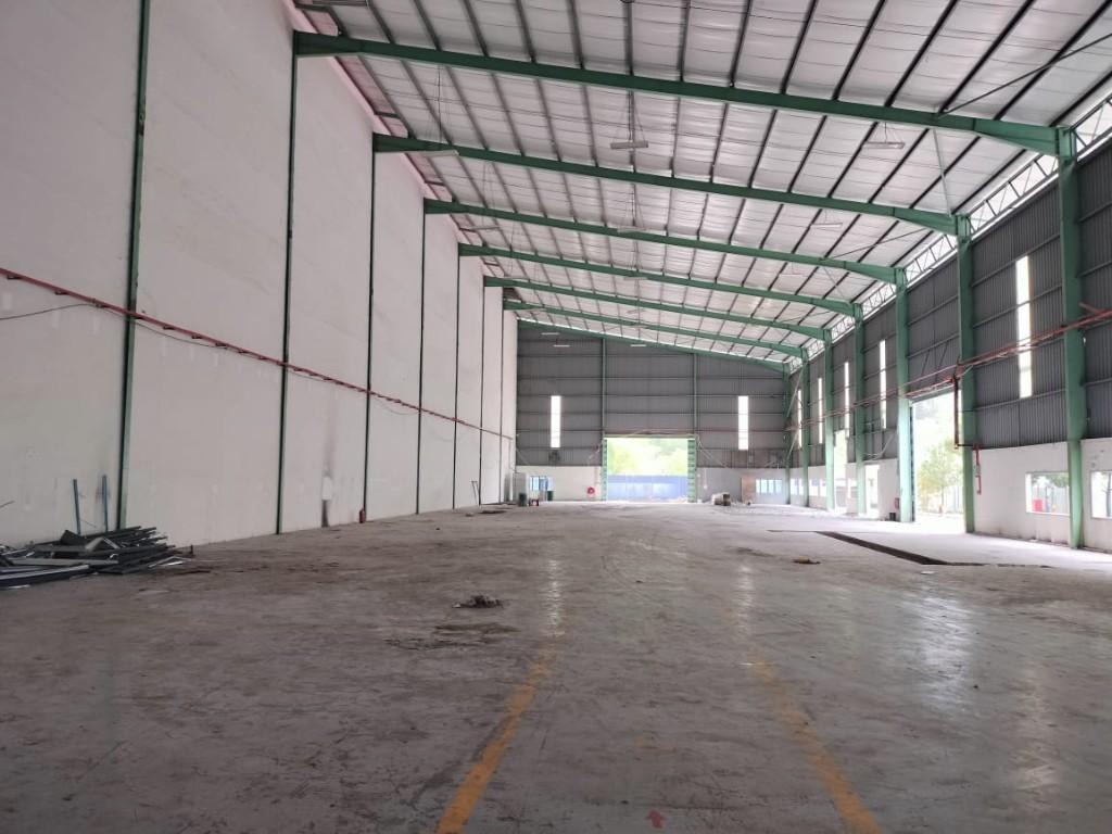 SHAH ALAM FACTORY FOR RENT 3 STOREY BERJAYA INDUSTRIAL PARK in Cheras - Image 8