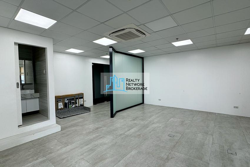 Executive Office For Rent in BPI Corporate Tower in Cebu City - Image 8