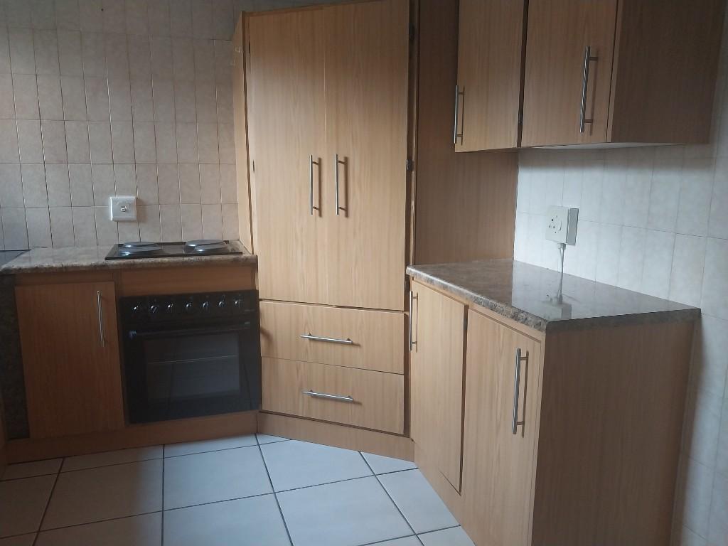 Beautiful Townhouse To Rent in Johannesburg - Image 10