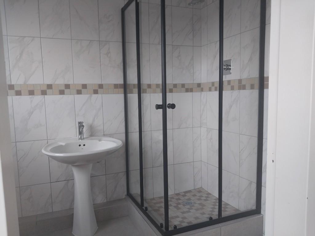Beautiful Townhouse To Rent in Johannesburg - Image 12