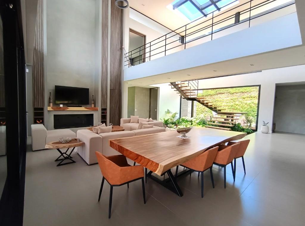 Modern, Luxury Home In Residential Community In Llanogrande en Marinilla - Imagen 4