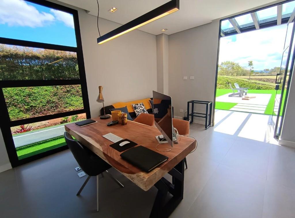 Modern, Luxury Home In Residential Community In Llanogrande en Marinilla - Imagen 12