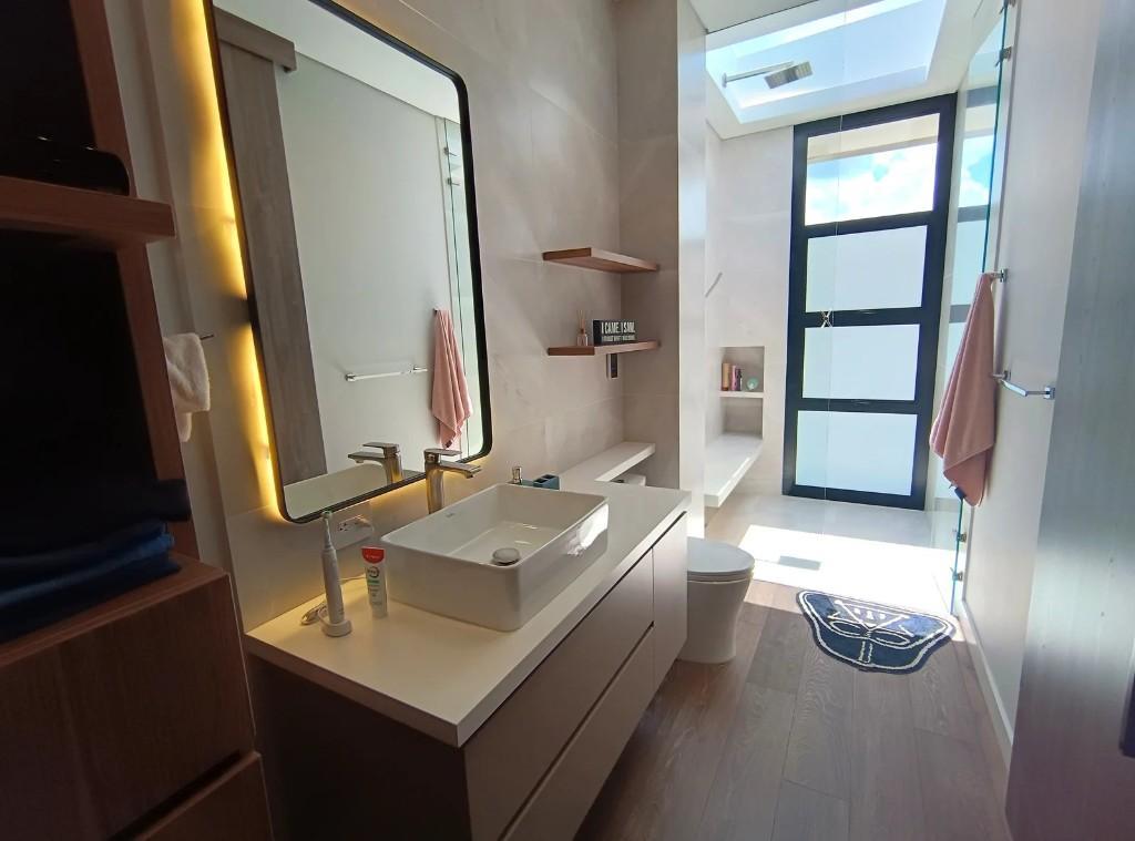 Modern, Luxury Home In Residential Community In Llanogrande en Marinilla - Imagen 13
