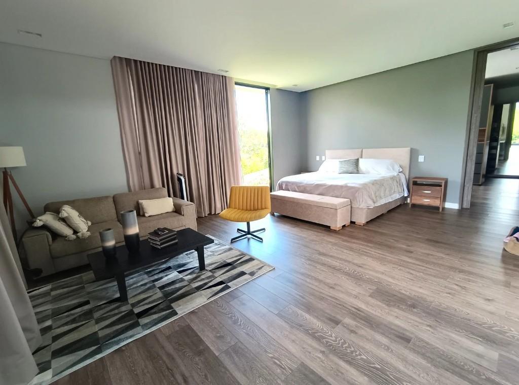 Modern, Luxury Home In Residential Community In Llanogrande en Marinilla - Imagen 18