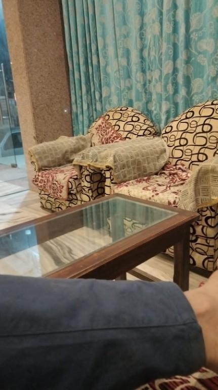 Home service available in Surat - Image 1