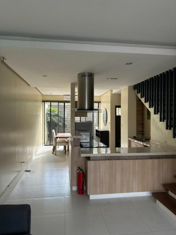 TOWNHOUSE 2 BEDROOMS FOR RENT IN TALAMBAN WITH COMMON POOL in Minglanilla - Image 2