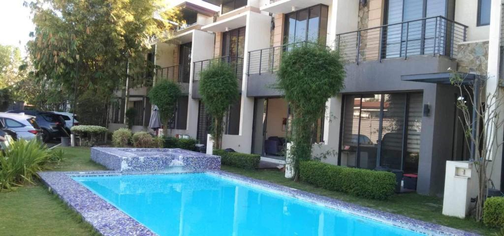 TOWNHOUSE 2 BEDROOMS FOR RENT IN TALAMBAN WITH COMMON POOL in Minglanilla - Image 9