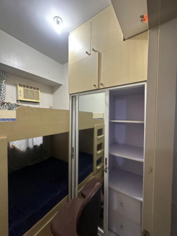 Condominium in Manila for Rent 2 bedroom in San Donisio - Image 2