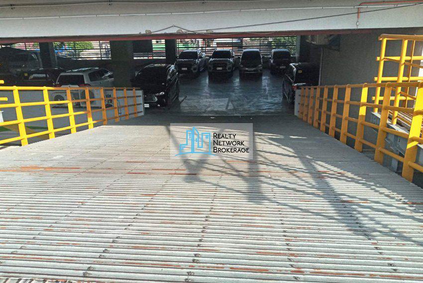 362 SqM Bare Office Space For Rent in Cebu City - Image 6