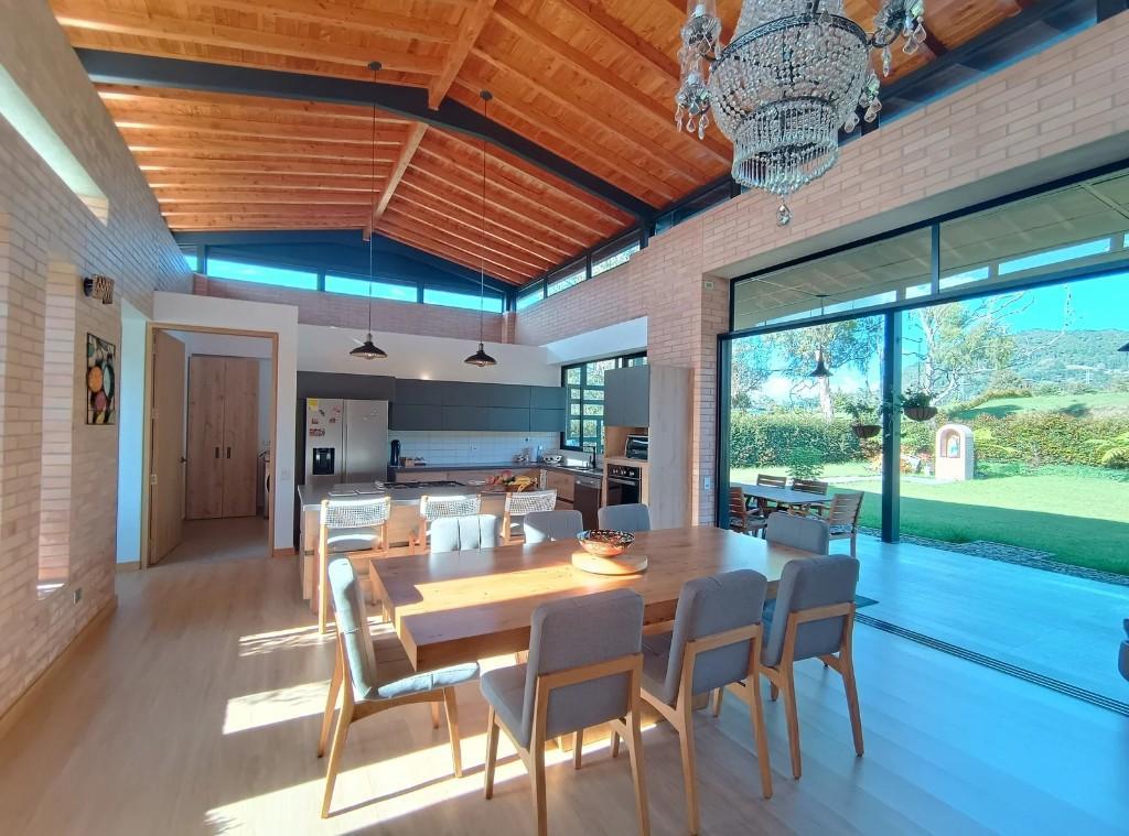 One Level House, Gated Community In The Countryside Of La Ceja en La Ceja - Imagen 4