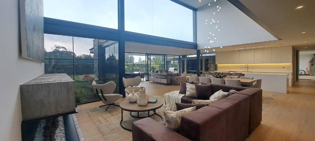 Top Residential Gated Community In Heart Of Llanogrande en Marinilla - Imagen 2